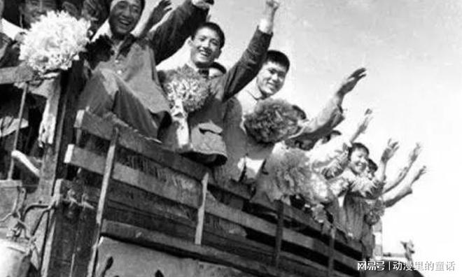 1974年周总理私扣毛主席指令逝世后才被发现内容让人感慨不已(图12)