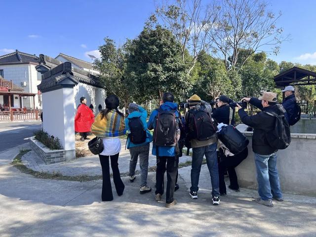 镜头下的“长寿村”来看“银发摄影师”的诗意写生(图5)
